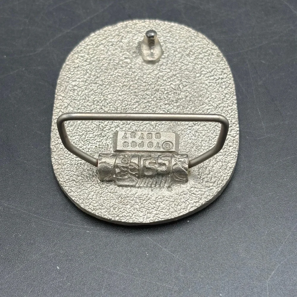 Vtg Siskiyou 1979 Roadrunner Belt Buckle BB787 Red Blue Chip Inlay Silver Tone